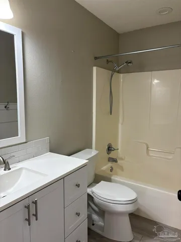 $2,650 | 3743 Chance Court, Gulf Breeze, FL 32563