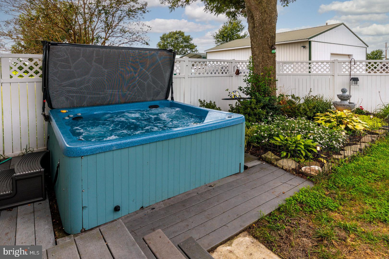 4904 Ravenwood Road Vienna, MD 21869 - Photo 35 of 42 a view of a bird bath
