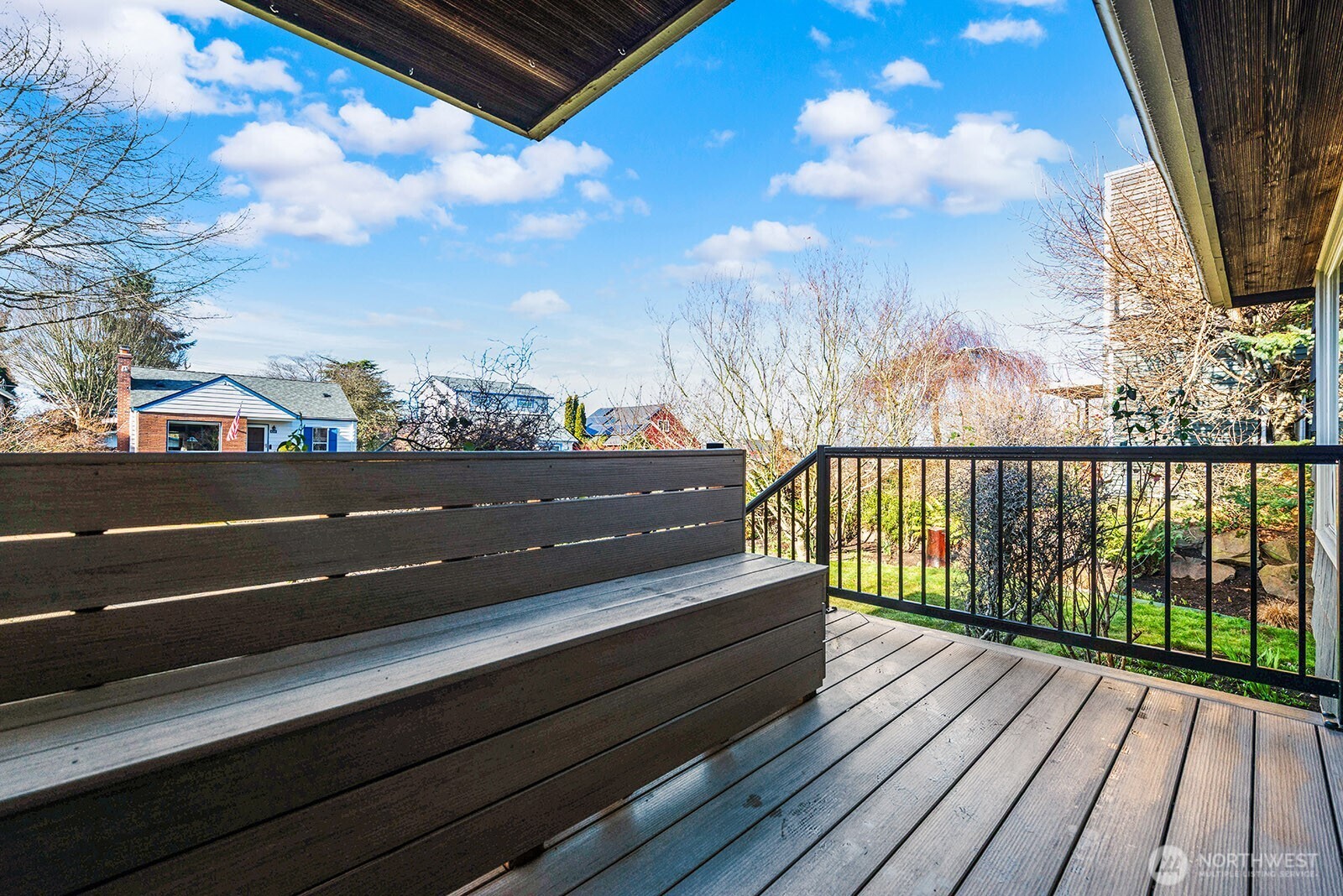 6750 36th Avenue Southwest Seattle, WA 98126 - Photo 3 of 38 Gallery Image 3