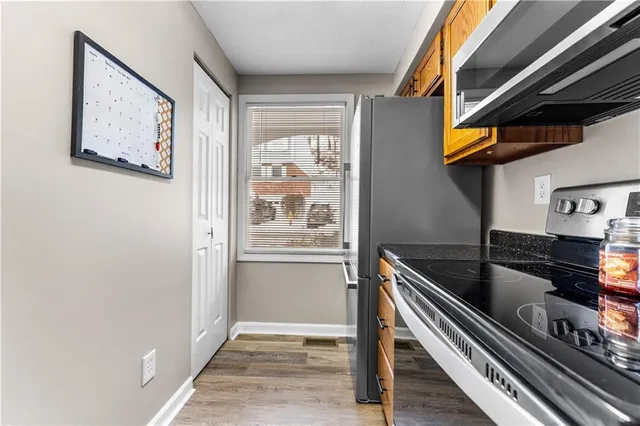 $190,000 | 202 Timberidge Drive, Bethel Park, PA 15102