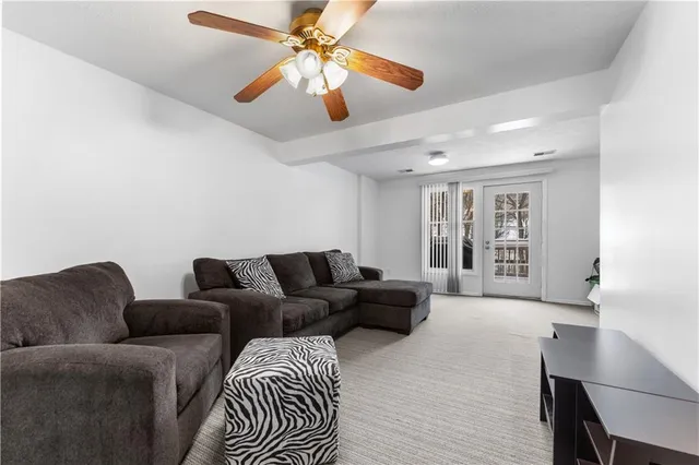 $190,000 | 202 Timberidge Drive, Bethel Park, PA 15102