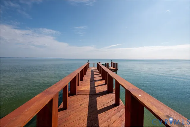 $899,000 | 154 Riverside Drive, Deltaville, VA 23043