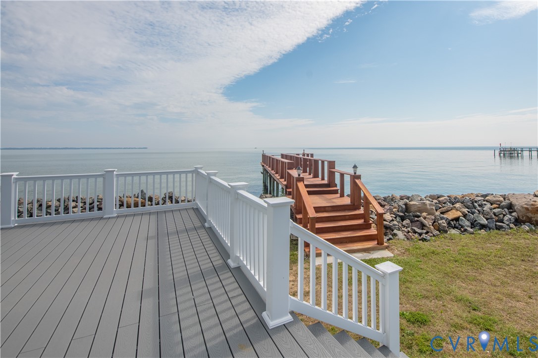 154 Riverside Drive Deltaville, VA 23043 - Photo 36 of 38