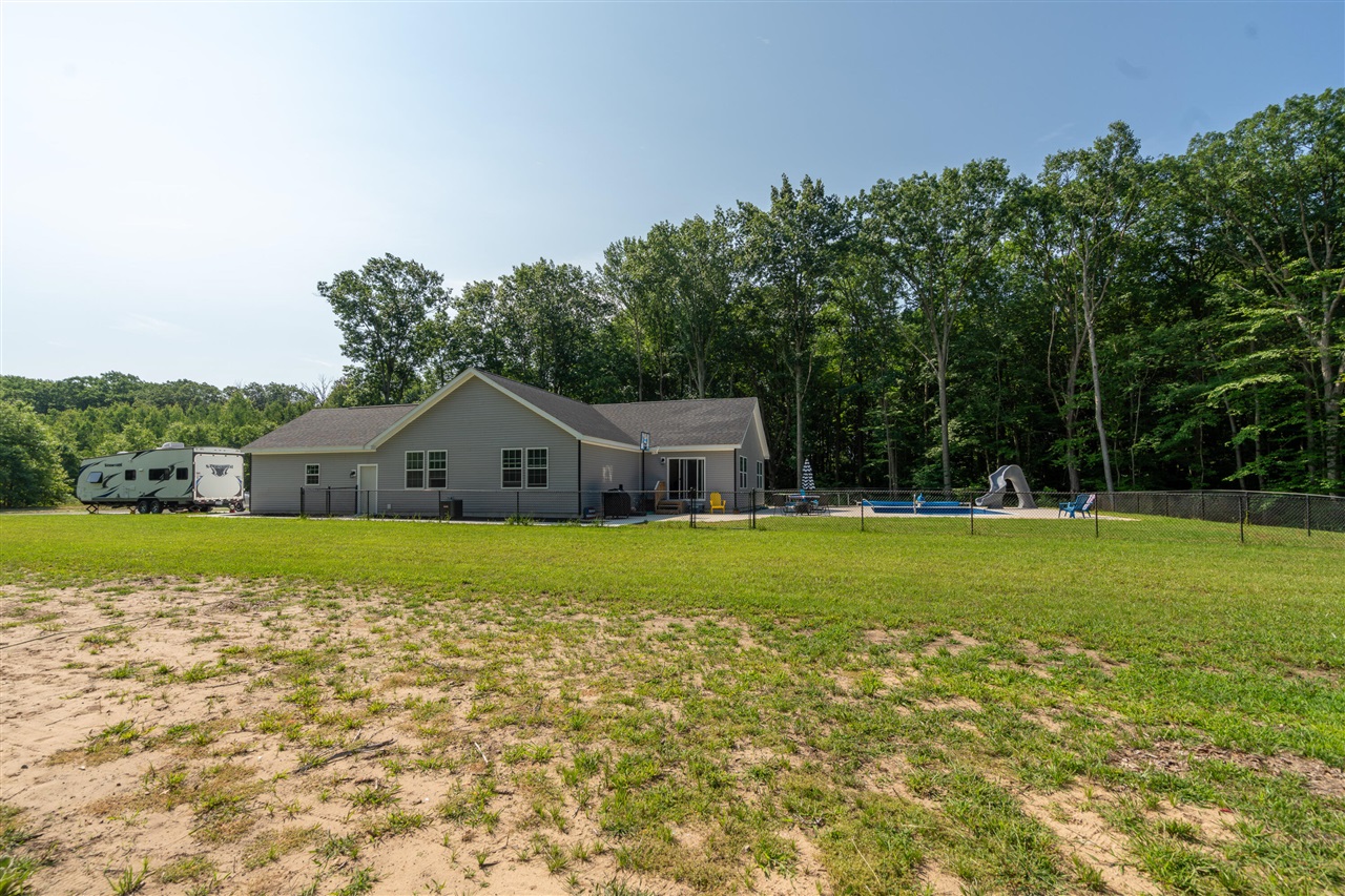 5979 South Walker Road Muskegon, MI 49442 - Photo 26 of 48 Gallery Image 26