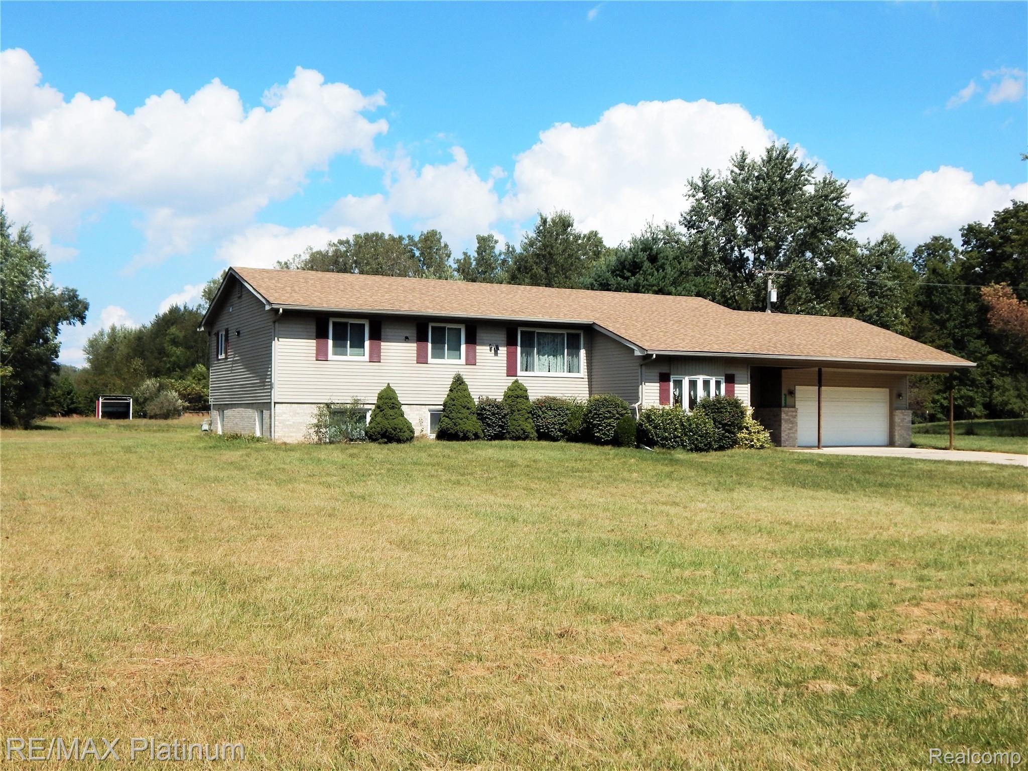9775 Judd Road Willis, MI 48191 - Photo 6 of 60 DSCN0496.JPG
