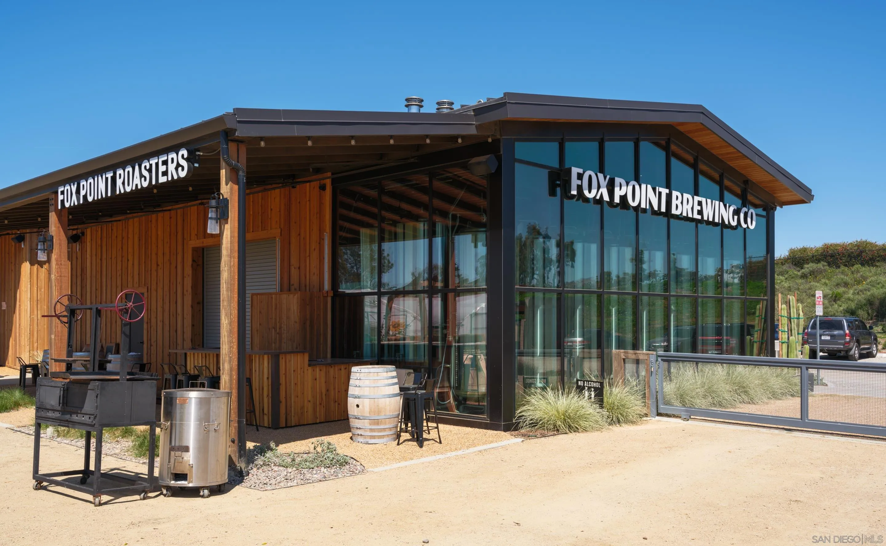 1301 Bergamo Place, Unit 101 Encinitas, CA 92024 - Photo 34 of 43 a front view of a house