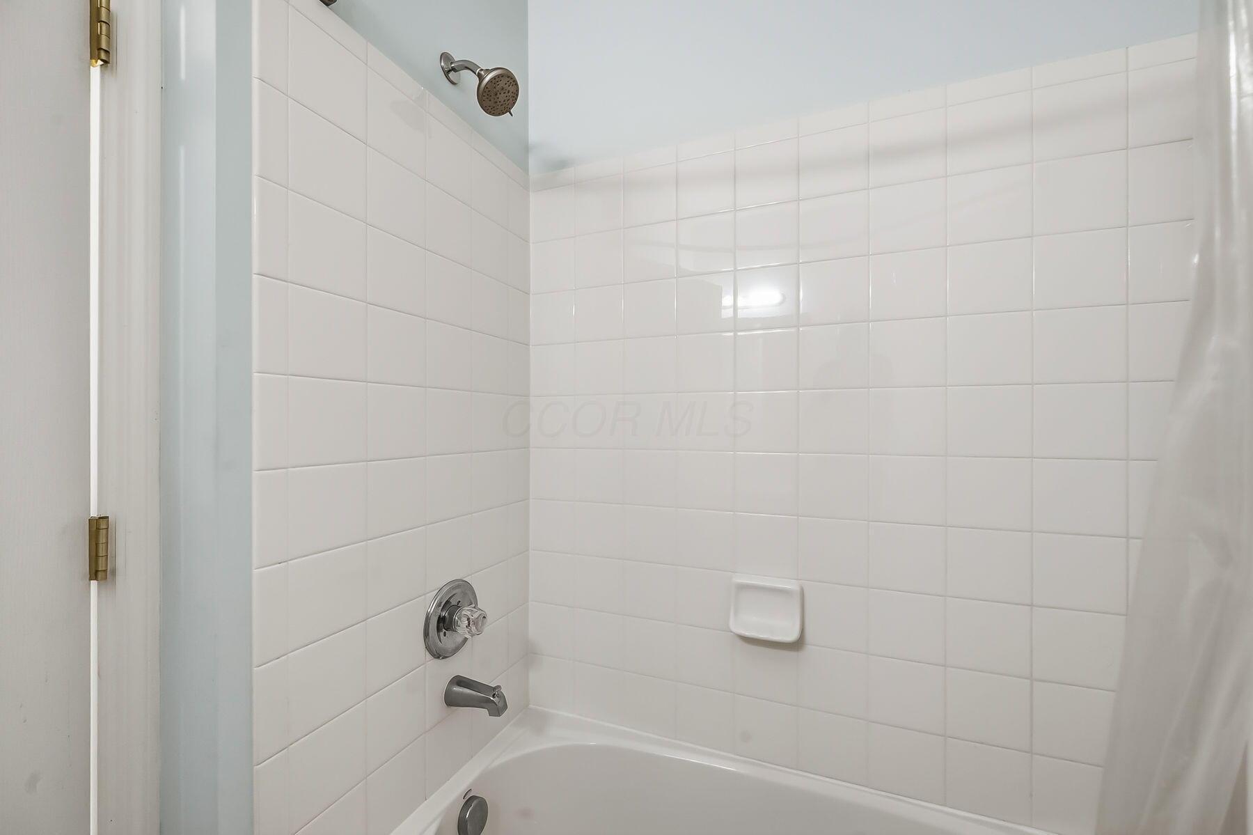 3697 Stoneway Point Powell, OH 43065 - Photo 29 of 33