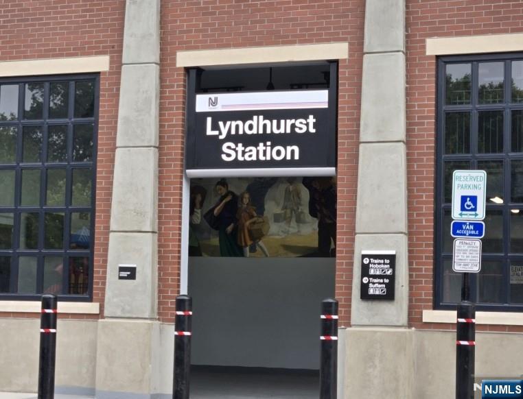 528 Valley Brook Avenue, Unit 2 Lyndhurst, NJ 07071 - Photo 11 of 12