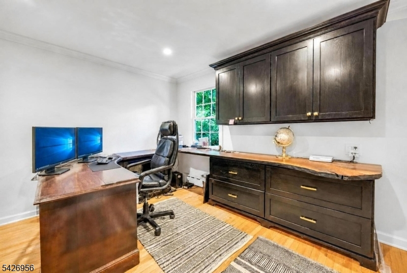 8 White Pine Road Upper Saddle River, NJ 07458 - Photo 25 of 50