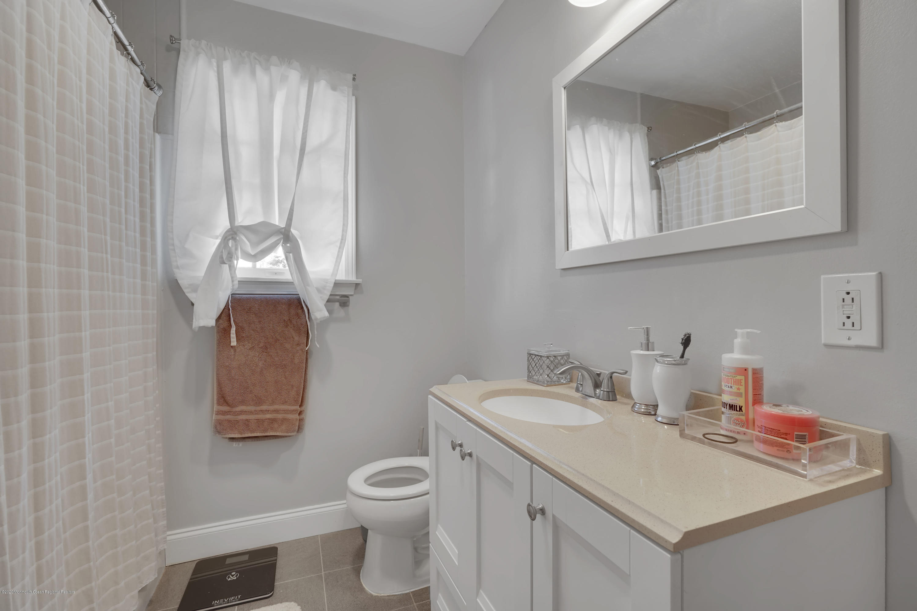 213 Mandarin Road Brick, NJ 08723 - Photo 18 of 25 Full Bath