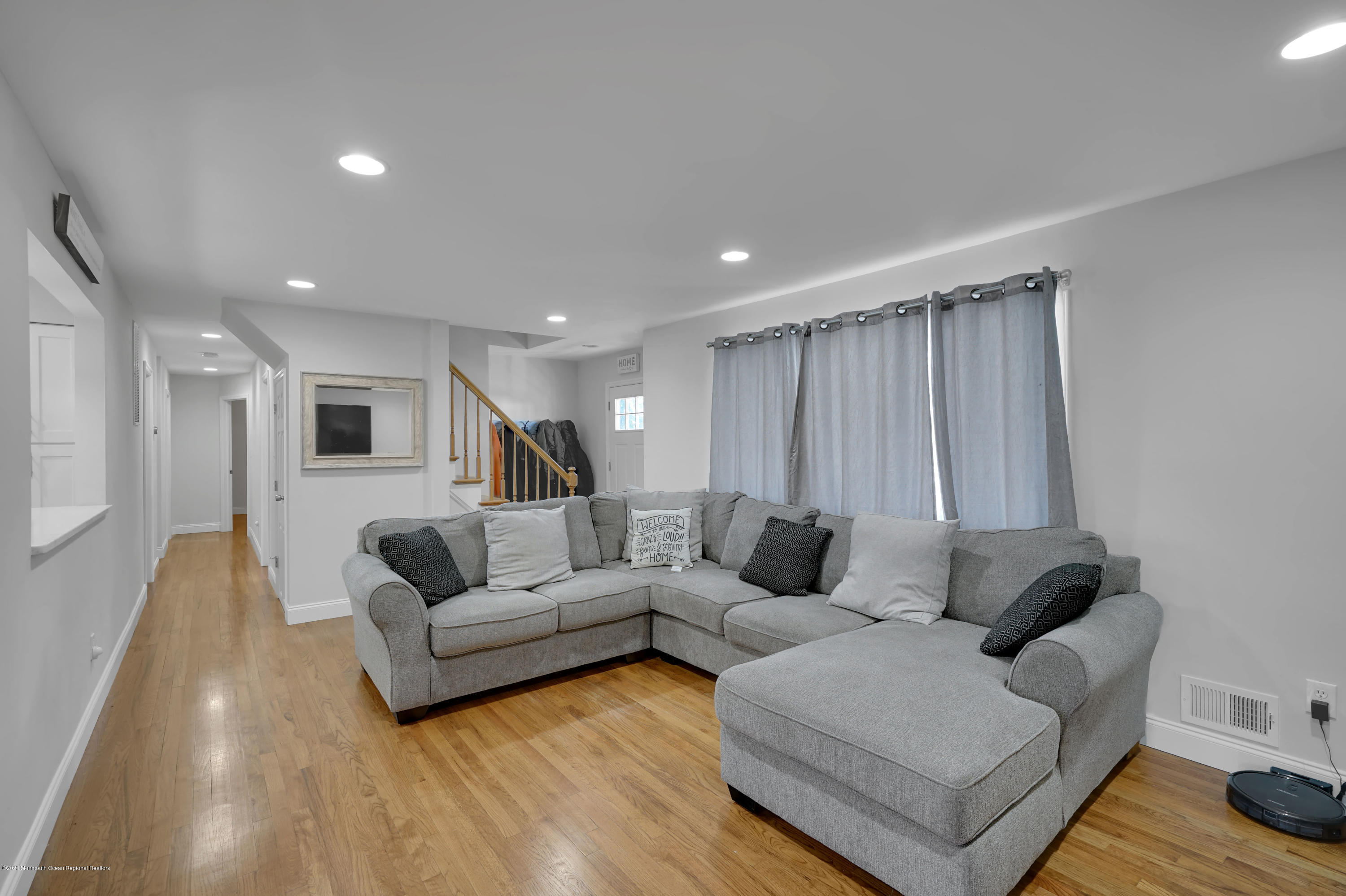 213 Mandarin Road Brick, NJ 08723 - Photo 2 of 25 Living Room