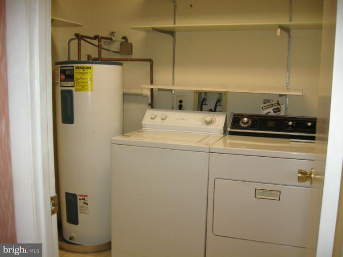 3021 Fallstaff Road, Unit 106B Baltimore, MD 21209 - Photo 7 of 12 Interior (General)