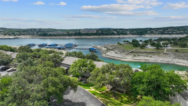 $349,900 | 287 Venture Boulevard South, Point Venture, TX 78645