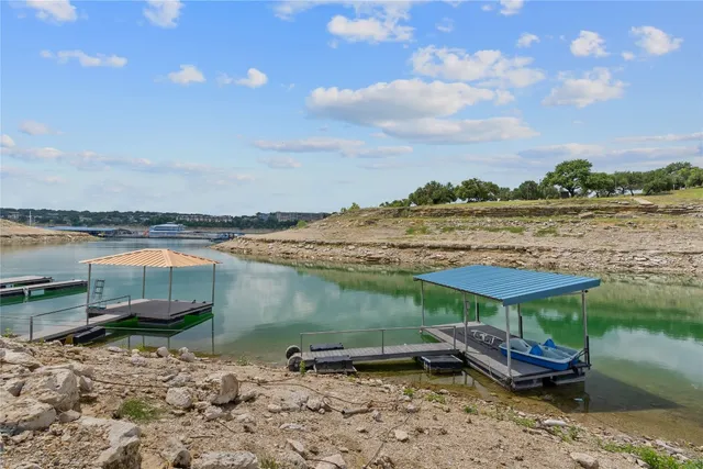 $349,900 | 287 Venture Boulevard South, Point Venture, TX 78645