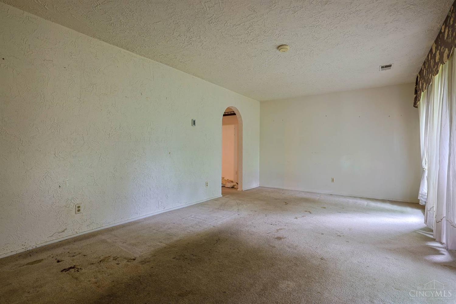 9874 Baughman Road Harrison, OH 45030 - Photo 8 of 38