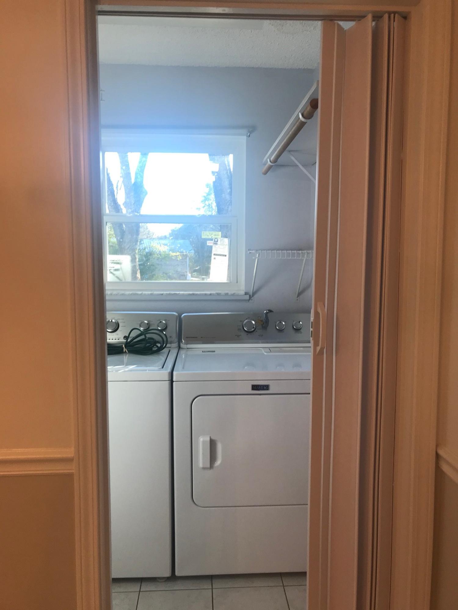 3606 Airport Road Crestview, FL 32539 - Photo 20 of 57 a view of washer and dryer