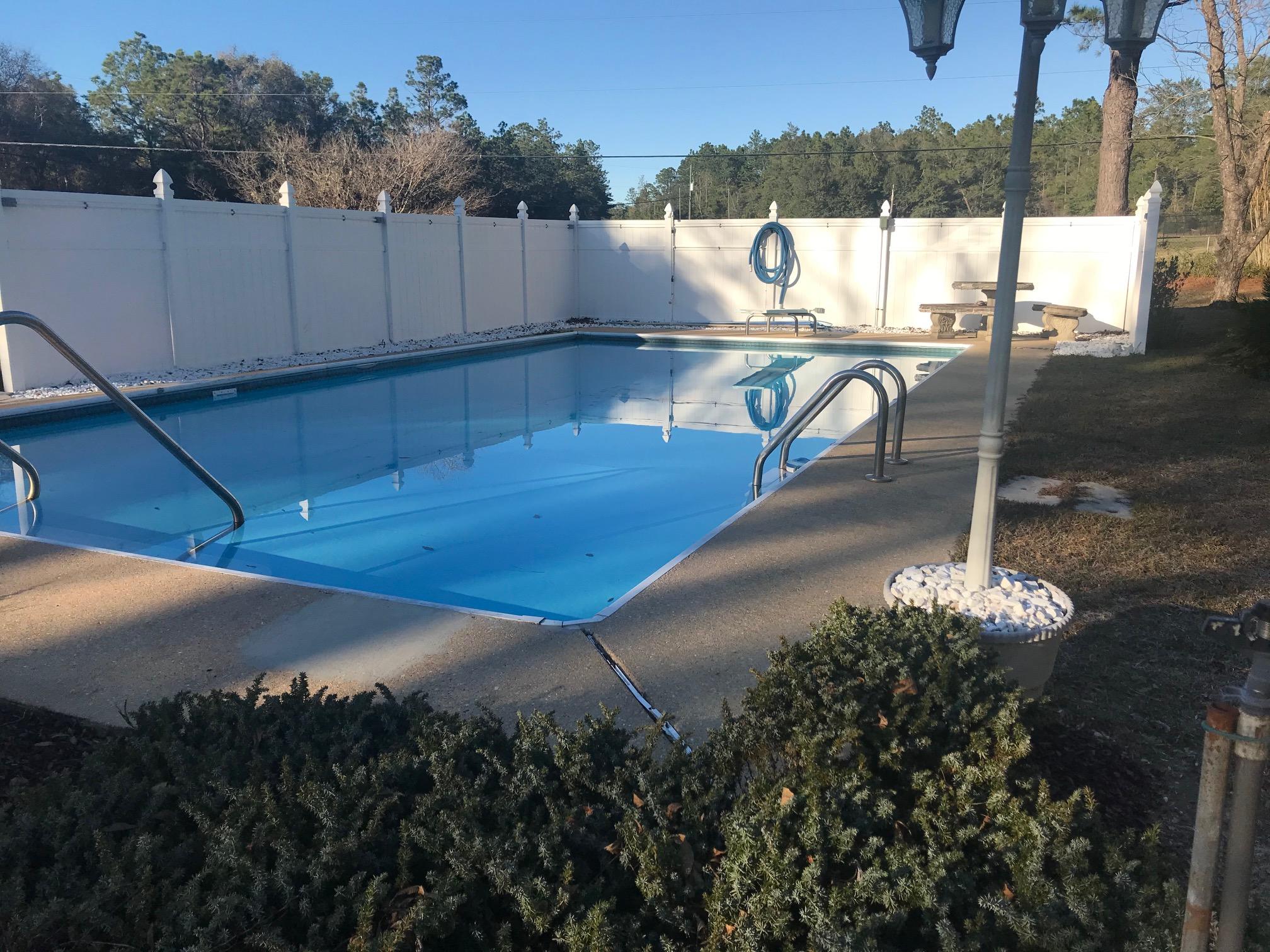 3606 Airport Road Crestview, FL 32539 - Photo 40 of 57 IMG_3038