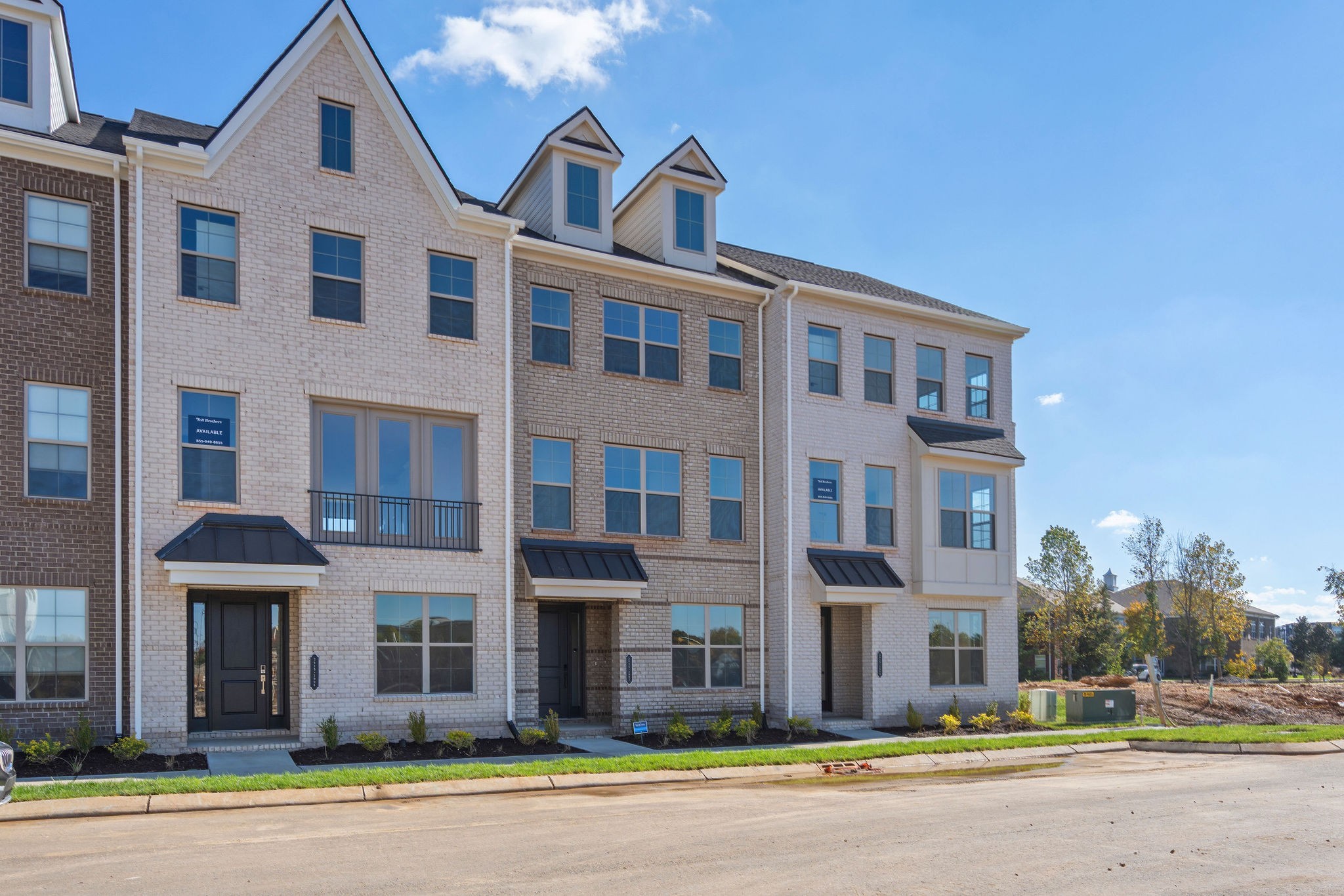 2615 Wilkinson Pike, Unit 1007 Murfreesboro, TN 37129 - Photo 43 of 43 a front view of a building