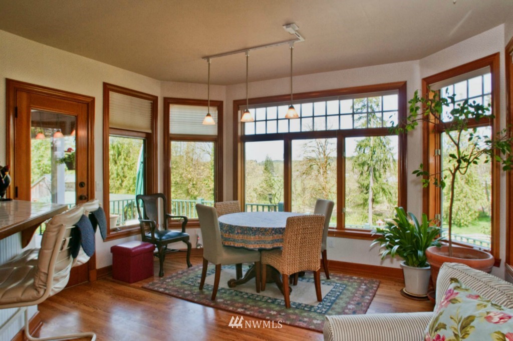 153 Walhaupt Road Onalaska, WA 98570 - Photo 3 of 15 Gallery Image 3