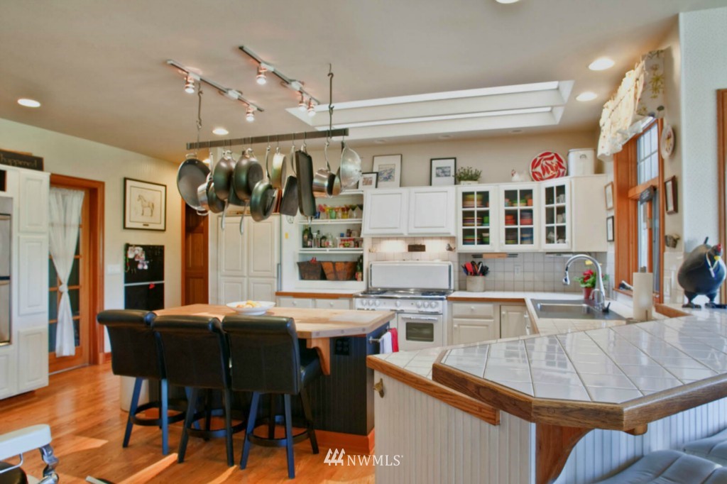 153 Walhaupt Road Onalaska, WA 98570 - Photo 5 of 15 Gallery Image 5