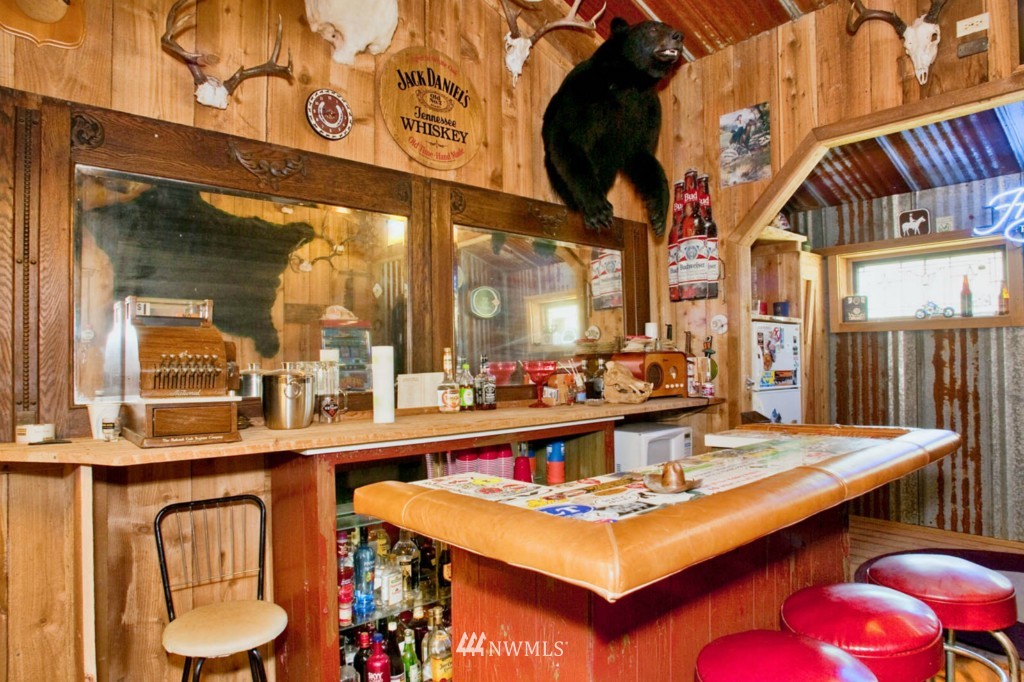 153 Walhaupt Road Onalaska, WA 98570 - Photo 10 of 15 Gallery Image 10