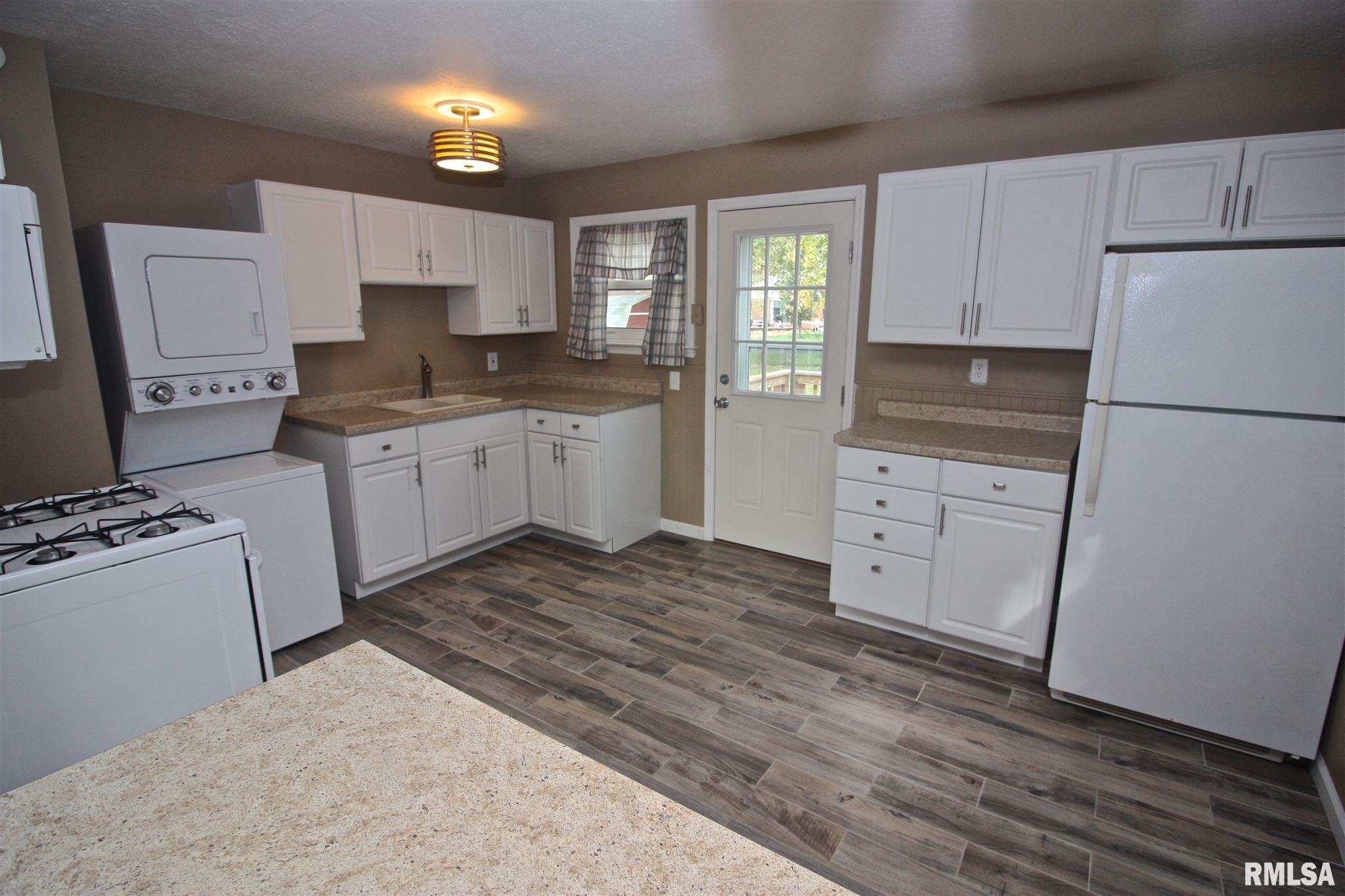1019 Lincoln Road Marquette Heights, IL 61554 - Photo 15 of 36 Gallery Image 15