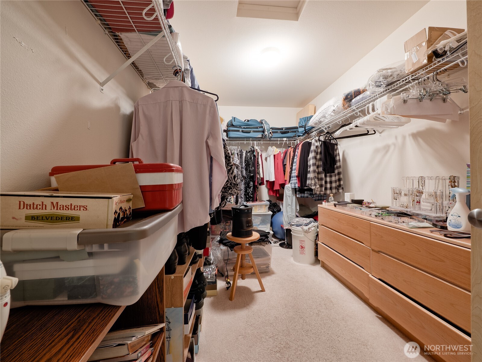22613 132nd Place Southeast Kent, WA 98042 - Photo 18 of 36 a room with gym equipment and a table