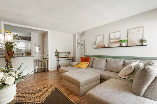 $200,000 | 5223 Bahia Drive, Indianapolis, IN 46237