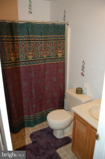 6551 Ronald Road Capitol Heights, MD 20743 - Photo 21 of 27 Bath