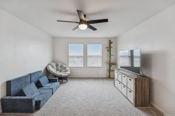 $2,150 | 5822 Lilac Landing, Converse, TX 78109