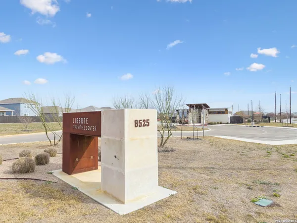 $2,150 | 5822 Lilac Landing, Converse, TX 78109