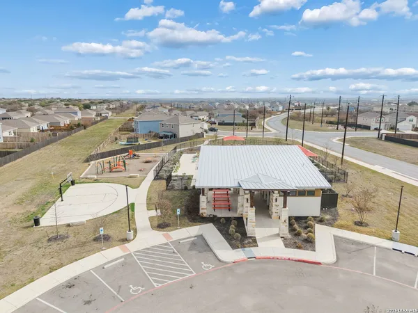 $2,150 | 5822 Lilac Landing, Converse, TX 78109