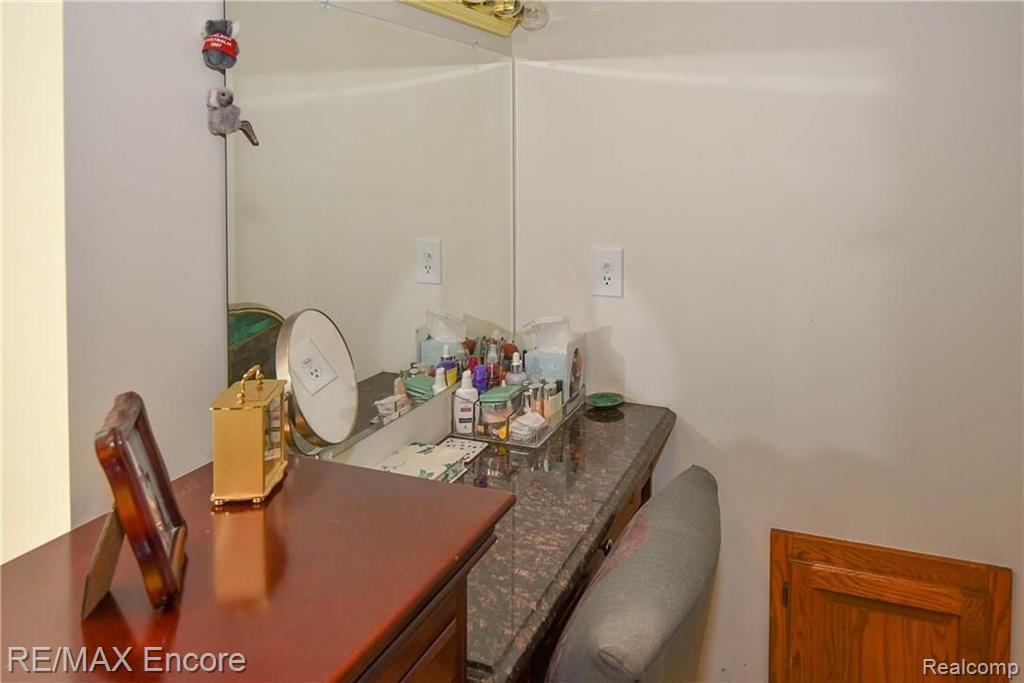 1284 Pebble Pointe Drive Rochester, MI 48307 - Photo 40 of 85
