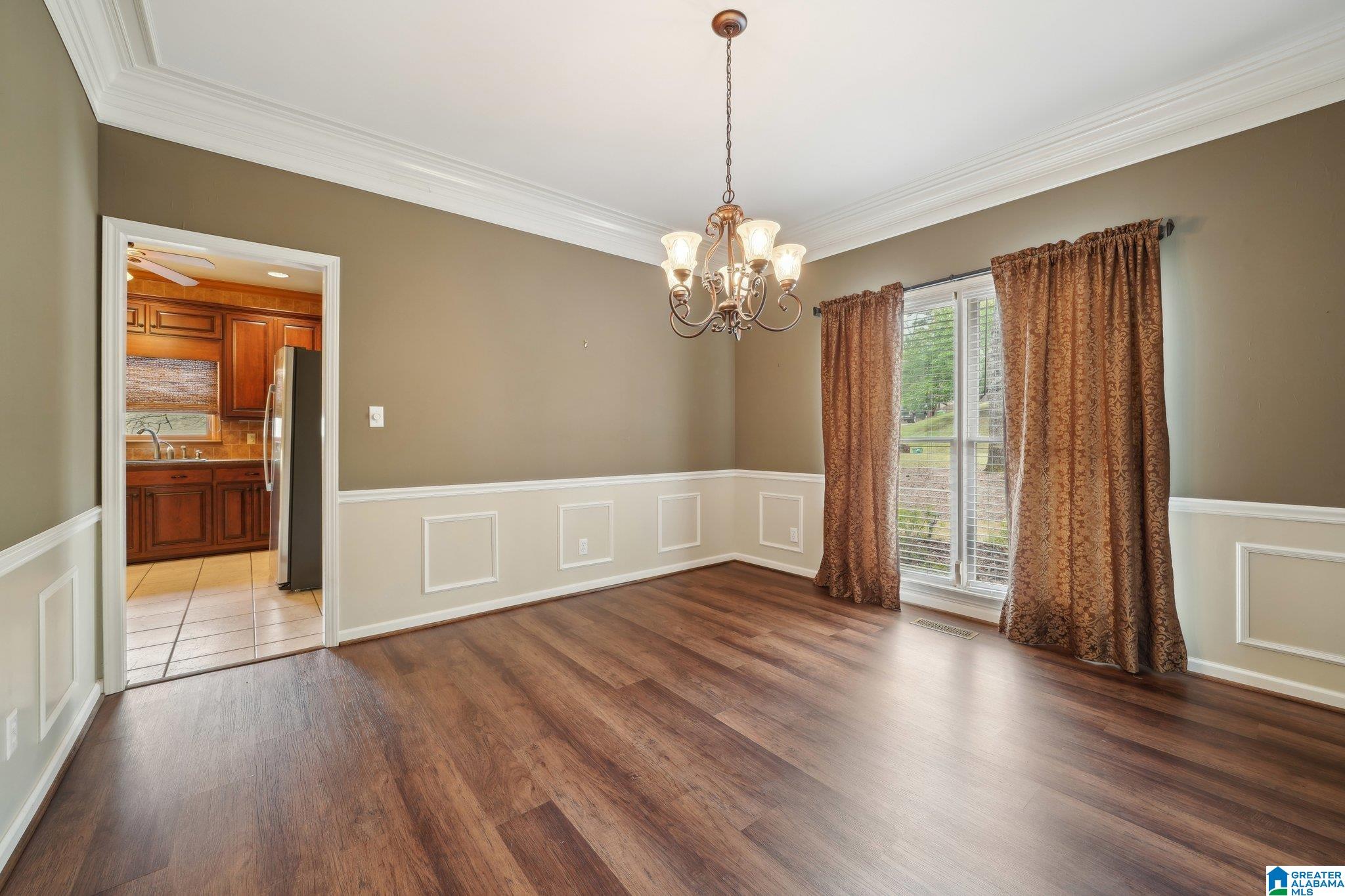 995 Diane Street Southwest Leeds, AL 35094 - Photo 7 of 48