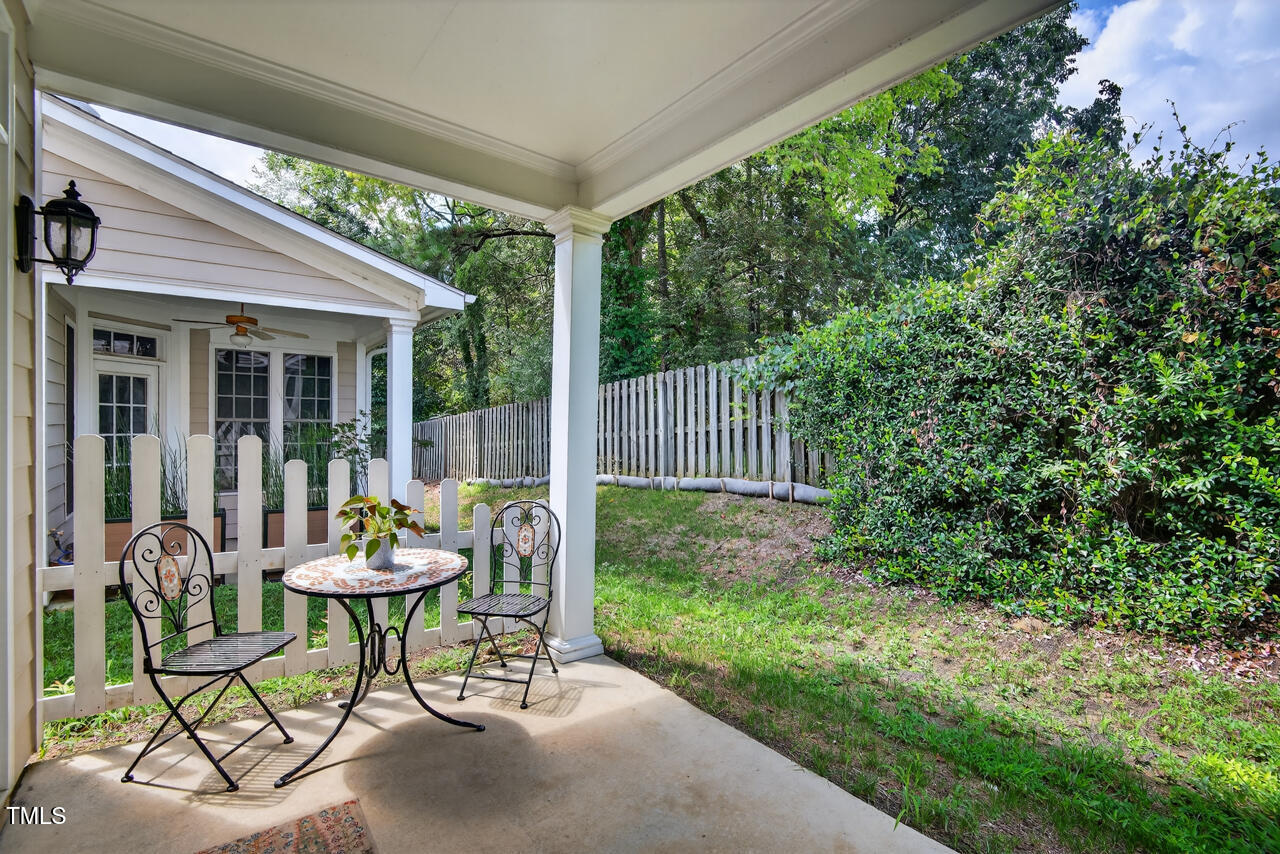 105 Jones Ferry Road, Unit H Carrboro, NC 27510 - Photo 31 of 37 53
