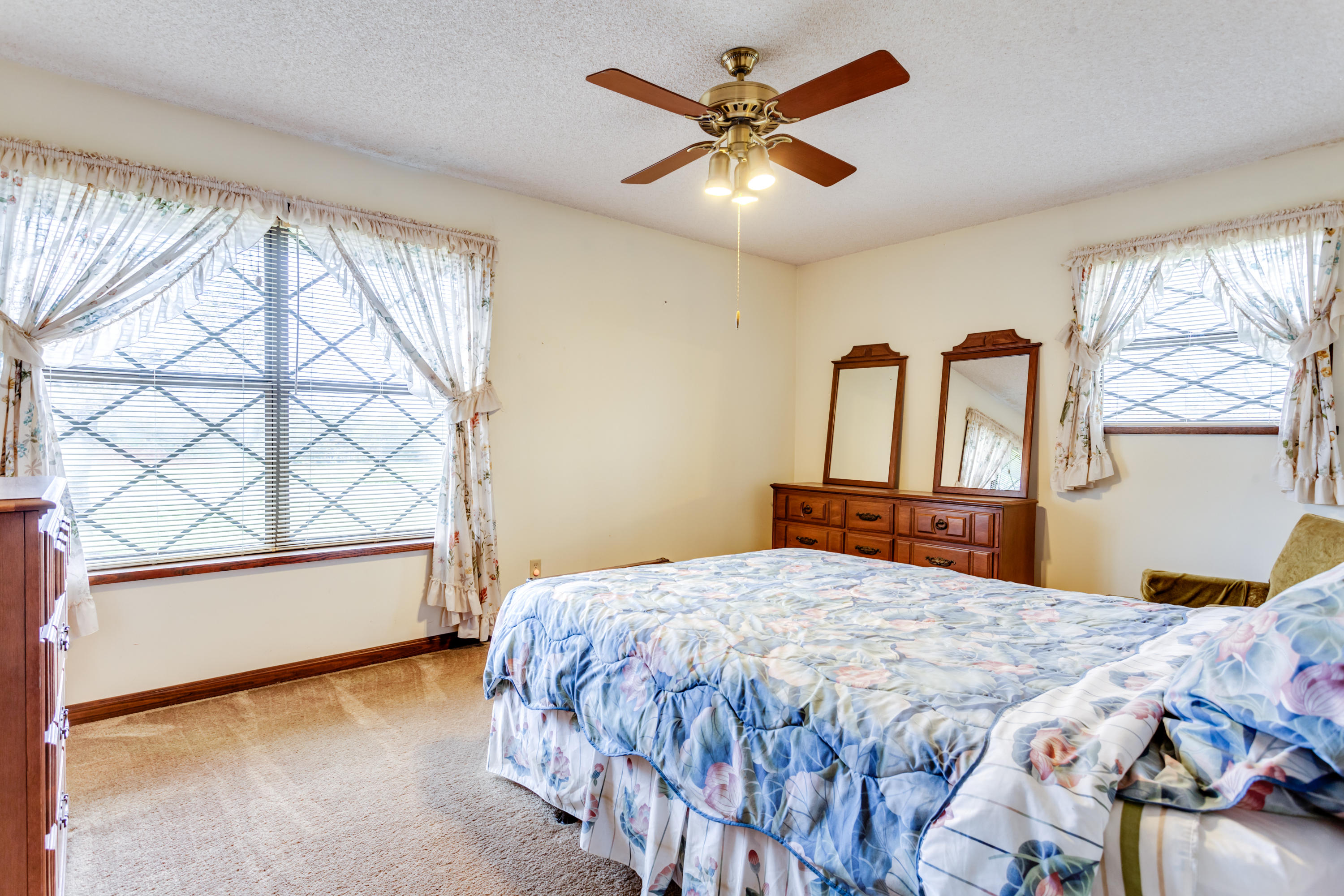 1075 West Hunt Road Alcoa, TN 37701 - Photo 15 of 30 020180409-3-1075WHuntRdAlcoaTN-FULL SIZE