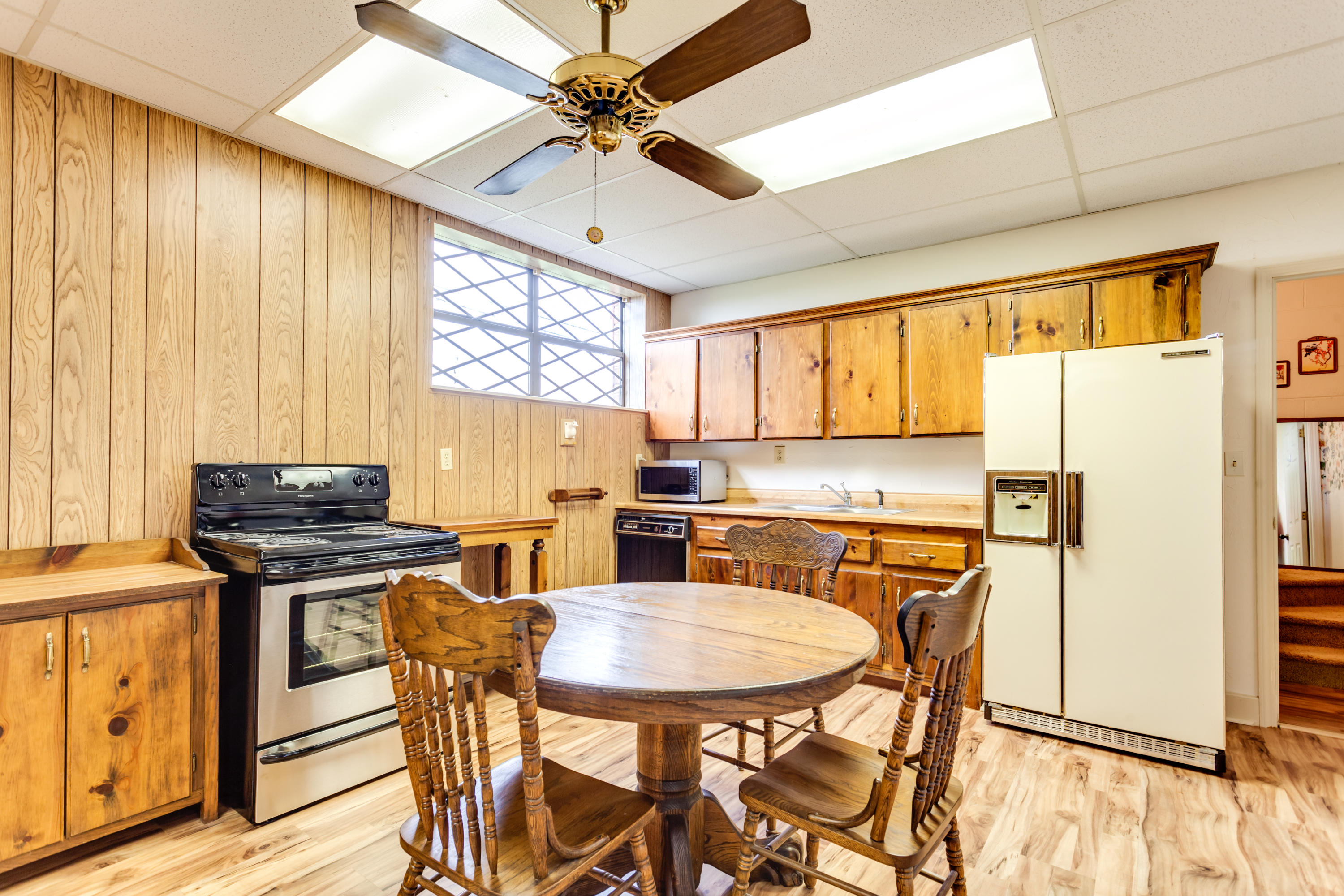 1075 West Hunt Road Alcoa, TN 37701 - Photo 26 of 30 033180409-3-1075WHuntRdAlcoaTN-FULL SIZE
