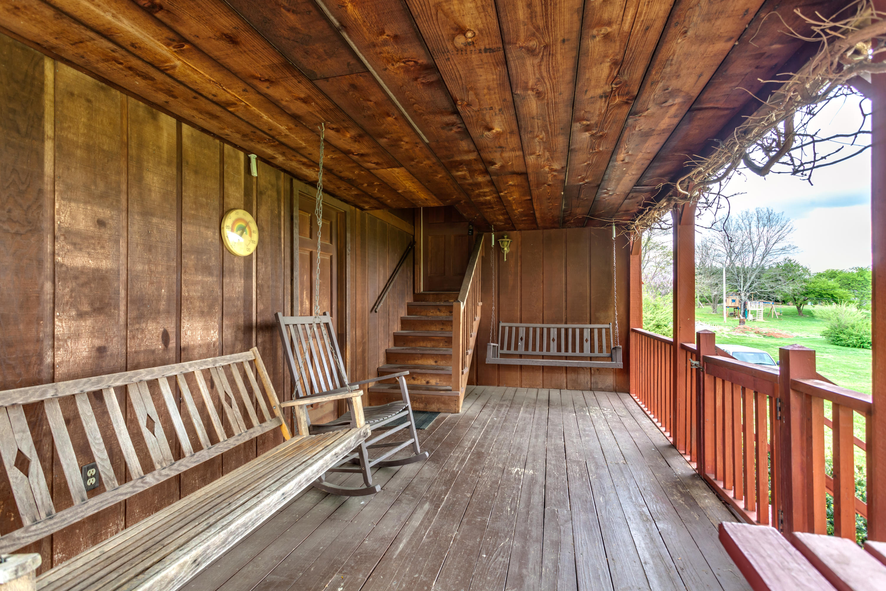 1075 West Hunt Road Alcoa, TN 37701 - Photo 4 of 30 005180409-3-1075WHuntRdAlcoaTN-FULL SIZE