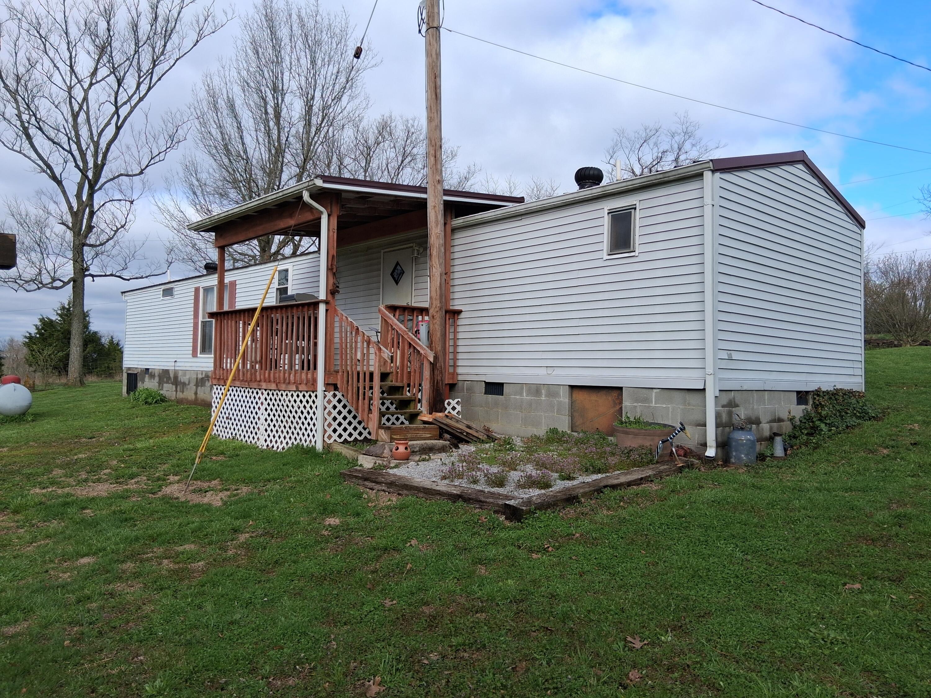 4693 Robinson Union Road Cynthiana, KY 41031 - Photo 7 of 28