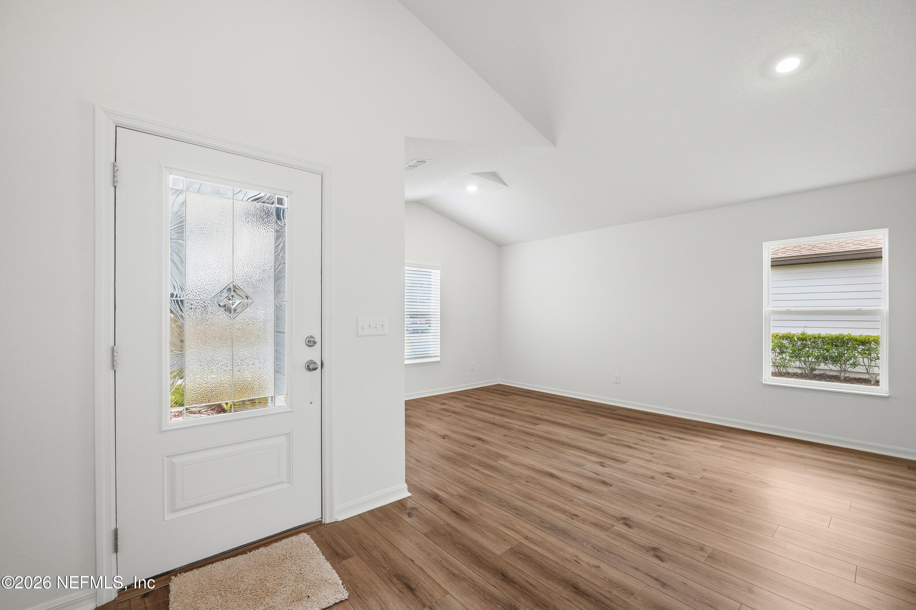 6895 Myrtle Oak Road Jacksonville, FL 32219 - Photo 17 of 52 12 Front Door