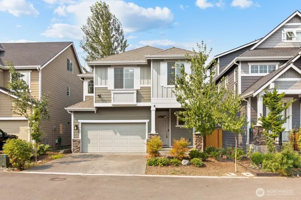 $3,895 | 20412 5th Avenue West, Lynnwood, WA 98036