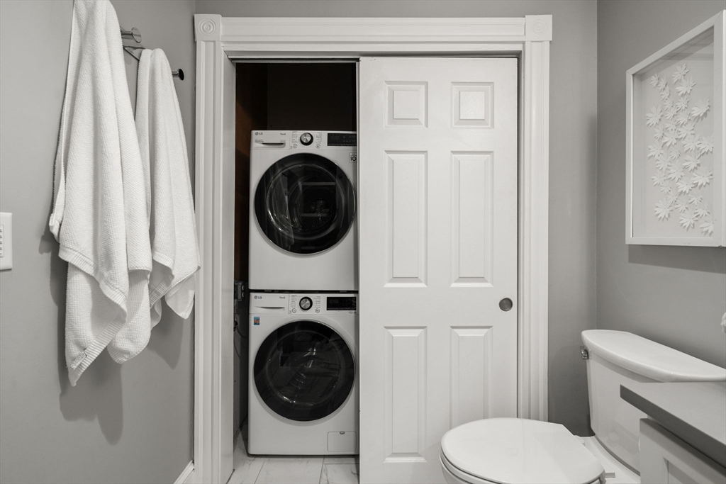 39 Kent Street, Unit 4 Brookline, MA 02445 - Photo 19 of 24