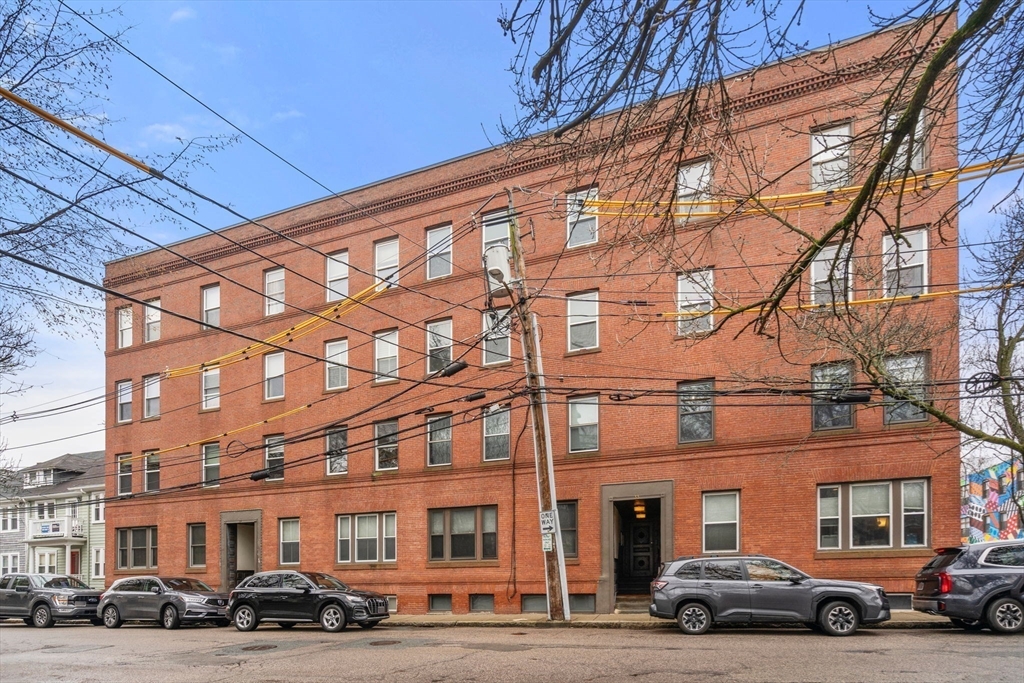 39 Kent Street, Unit 4 Brookline, MA 02445 - Photo 23 of 24