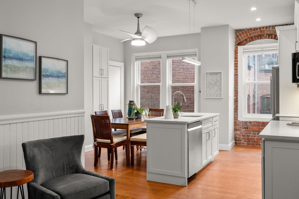 39 Kent Street, Unit 4 Brookline, MA 02445 - Photo 7 of 24