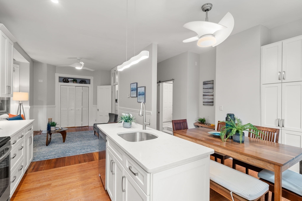 39 Kent Street, Unit 4 Brookline, MA 02445 - Photo 8 of 24