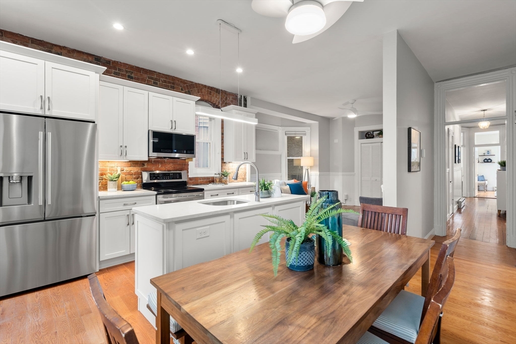 39 Kent Street, Unit 4 Brookline, MA 02445 - Photo 9 of 24