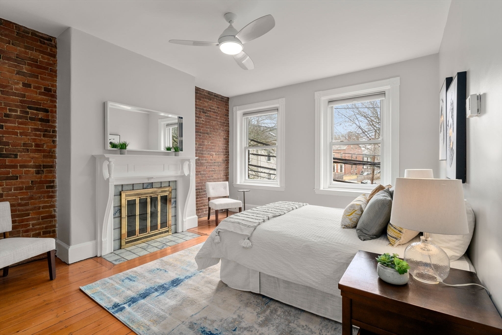 39 Kent Street, Unit 4 Brookline, MA 02445 - Photo 10 of 24