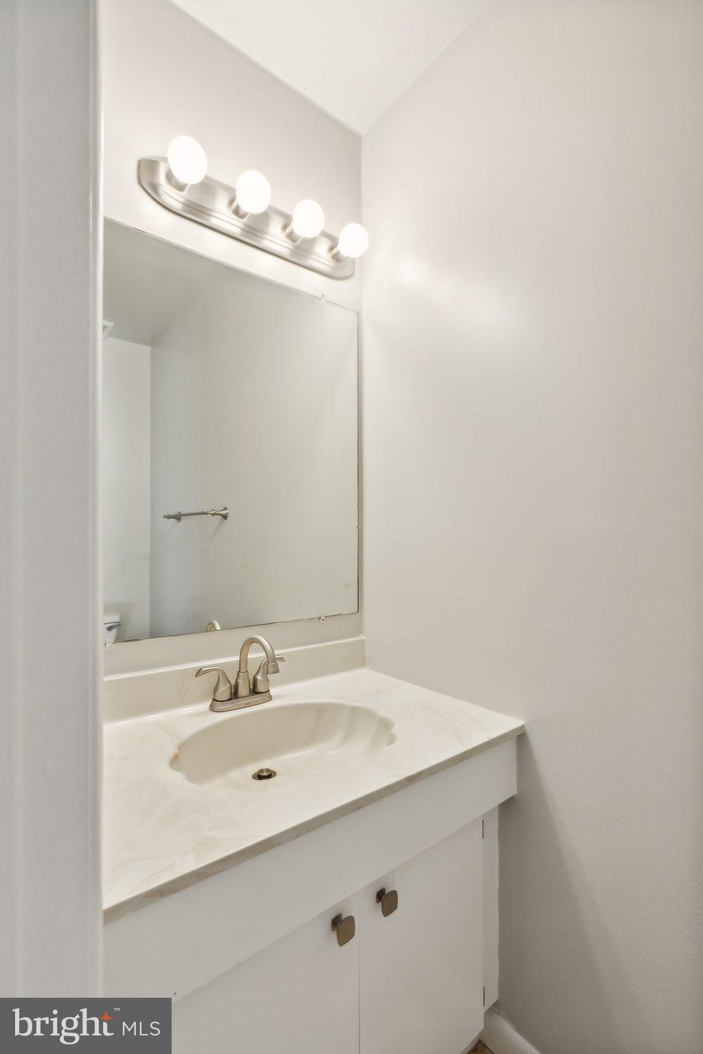 3115 Hawthorne Drive Northeast, Unit 3115 Washington, DC 20017 - Photo 19 of 23