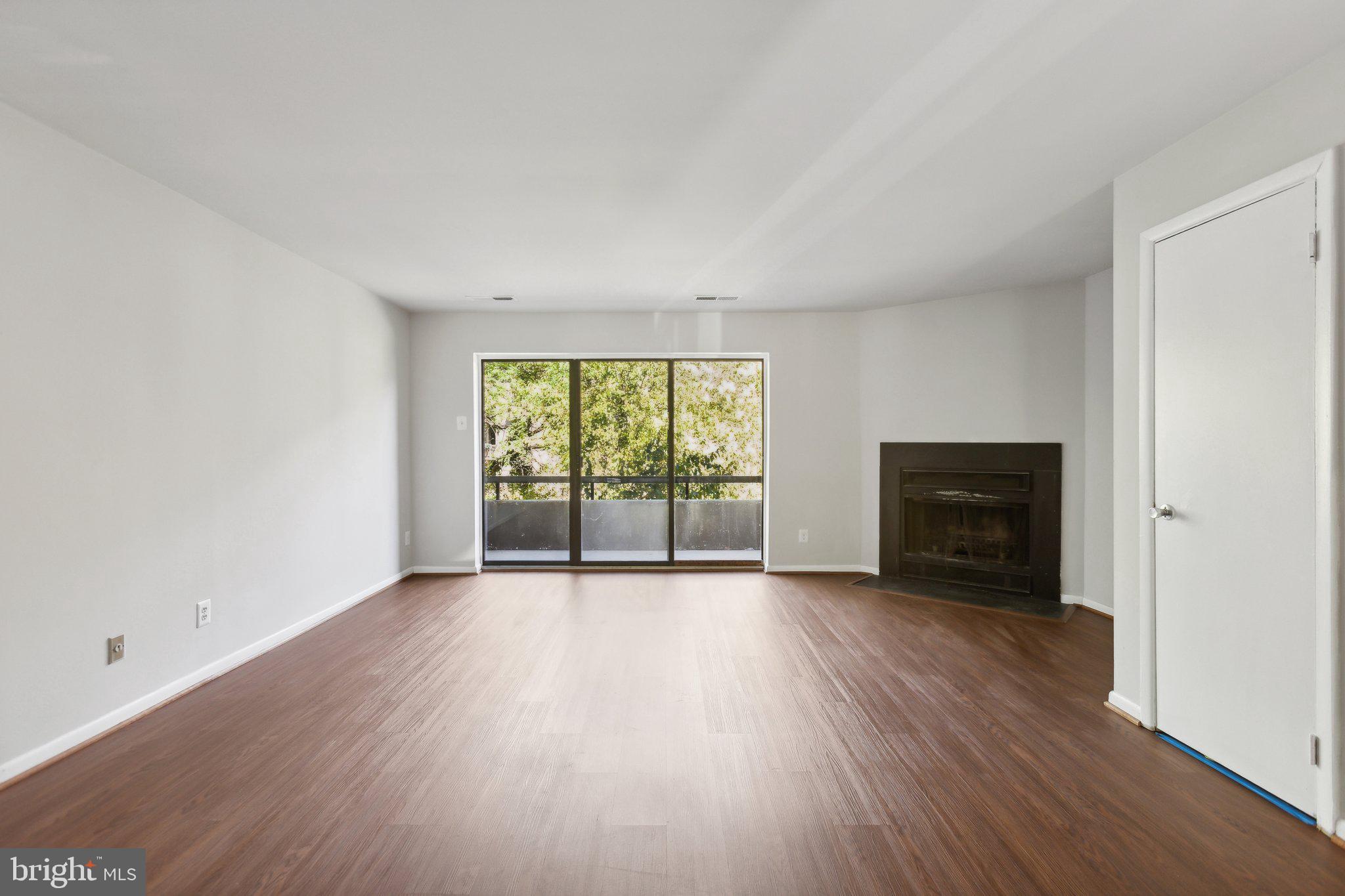 3115 Hawthorne Drive Northeast, Unit 3115 Washington, DC 20017 - Photo 4 of 23