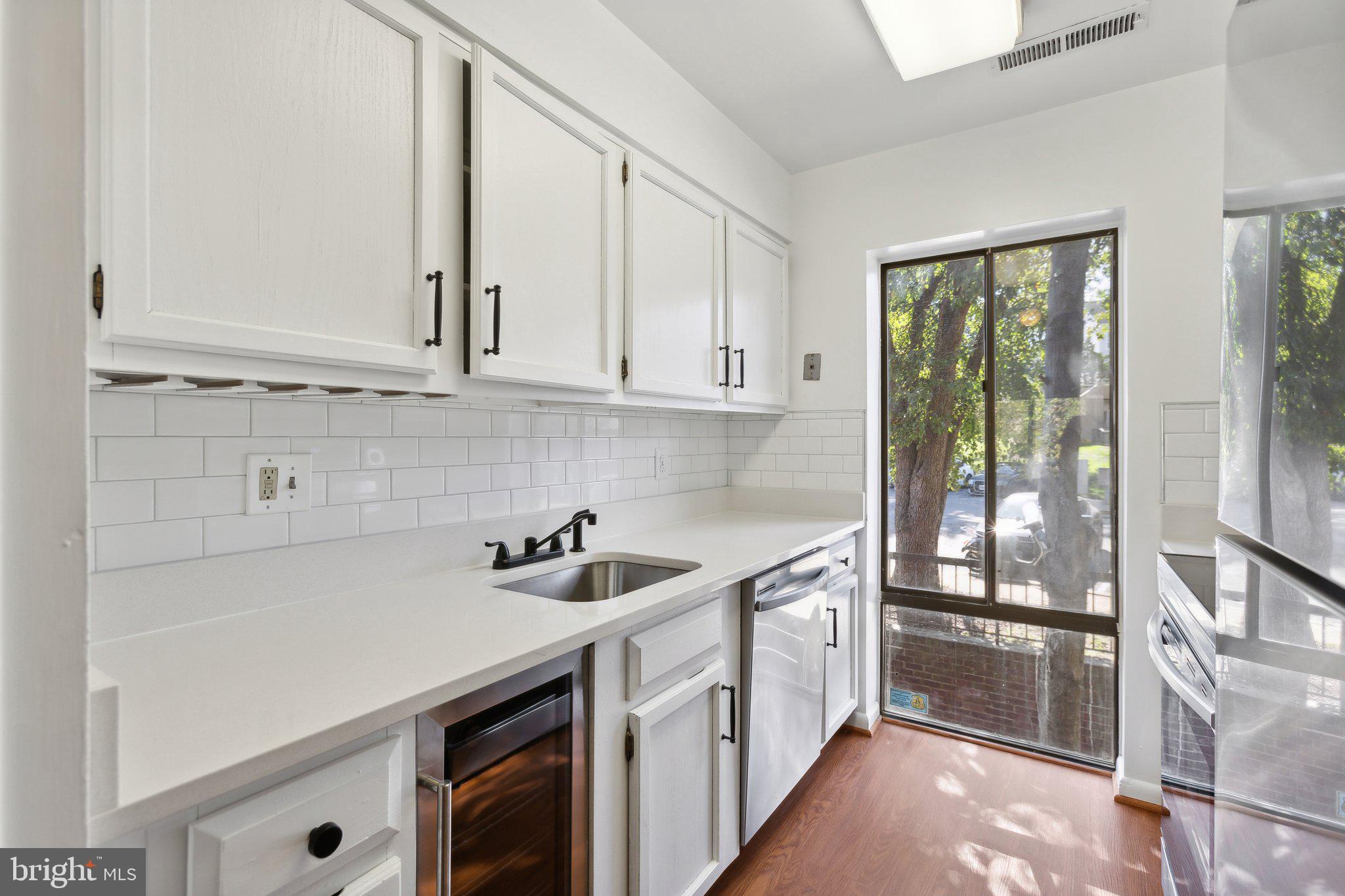 3115 Hawthorne Drive Northeast, Unit 3115 Washington, DC 20017 - Photo 8 of 23